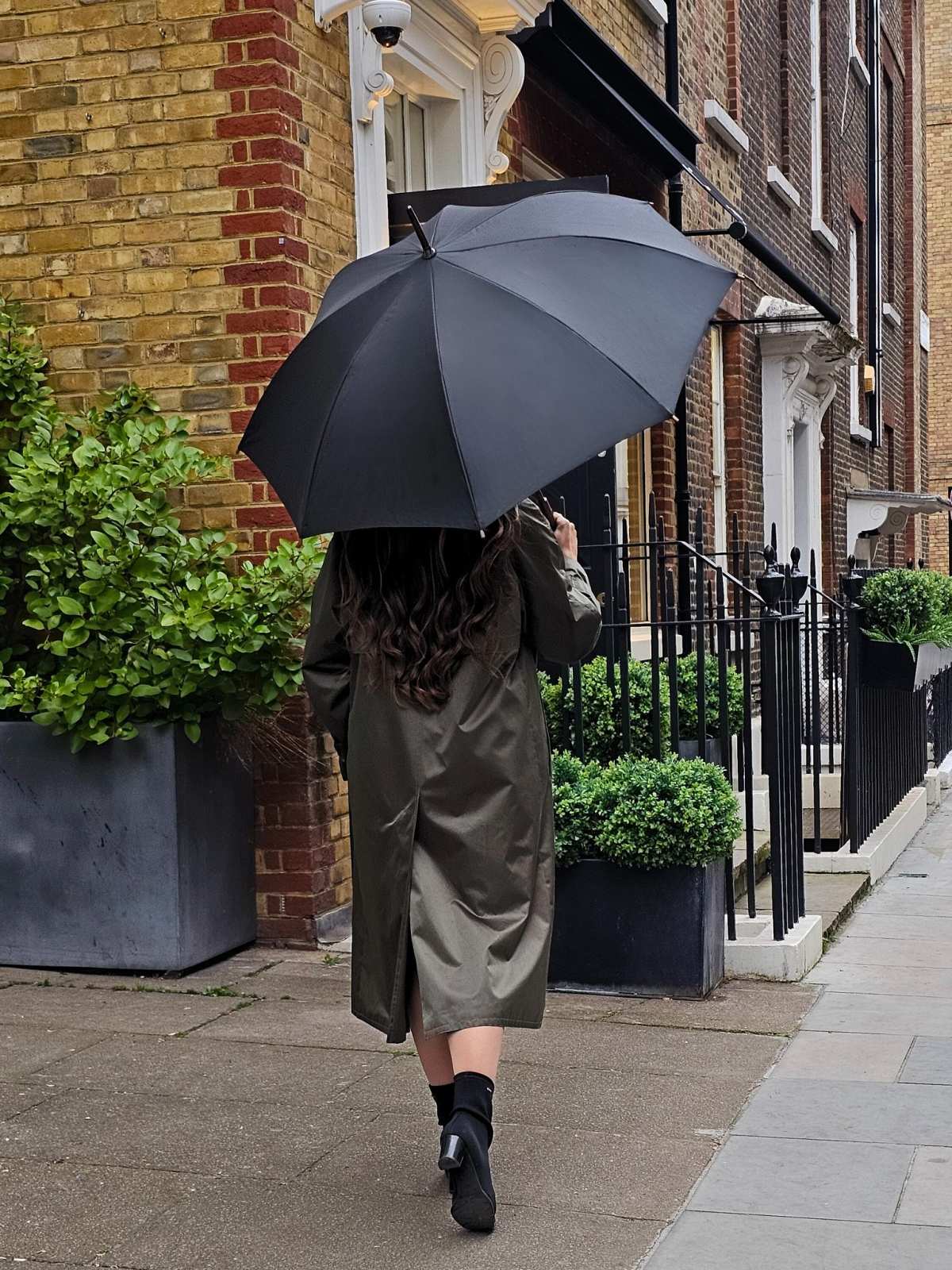 Kensington 1 - Black - Image 3