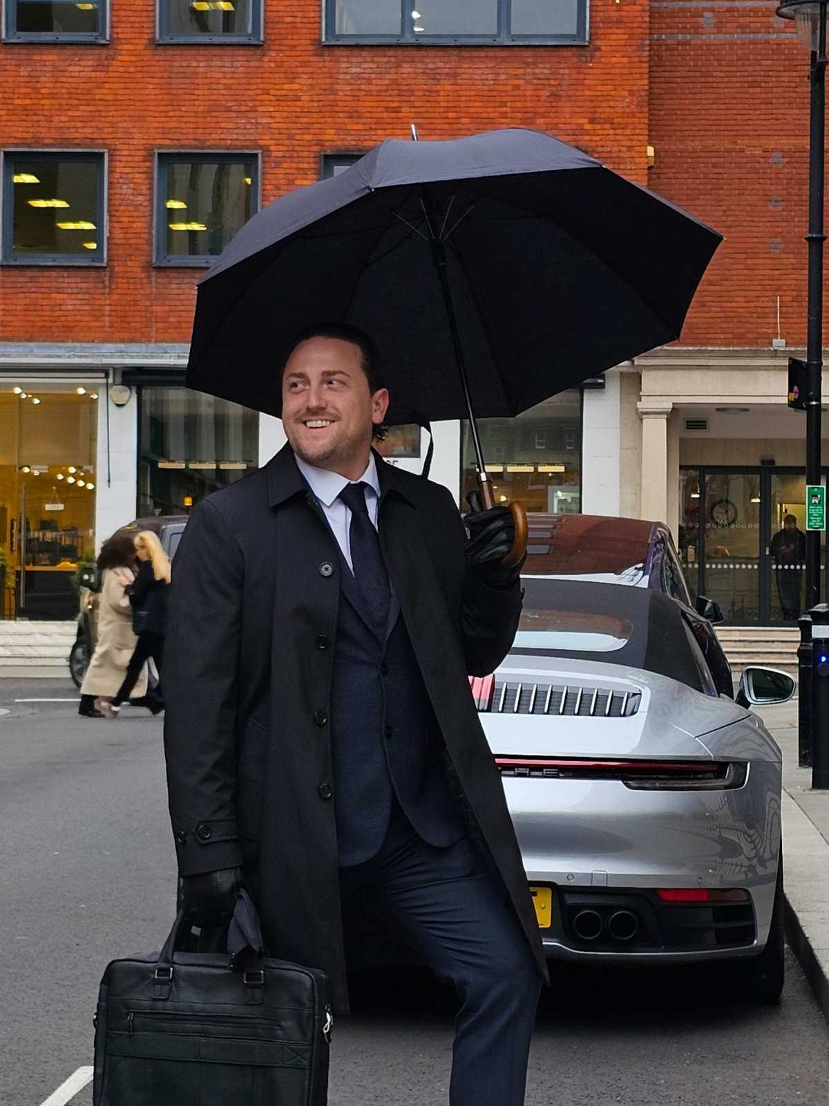 Mayfair 1 - Black - Image 3
