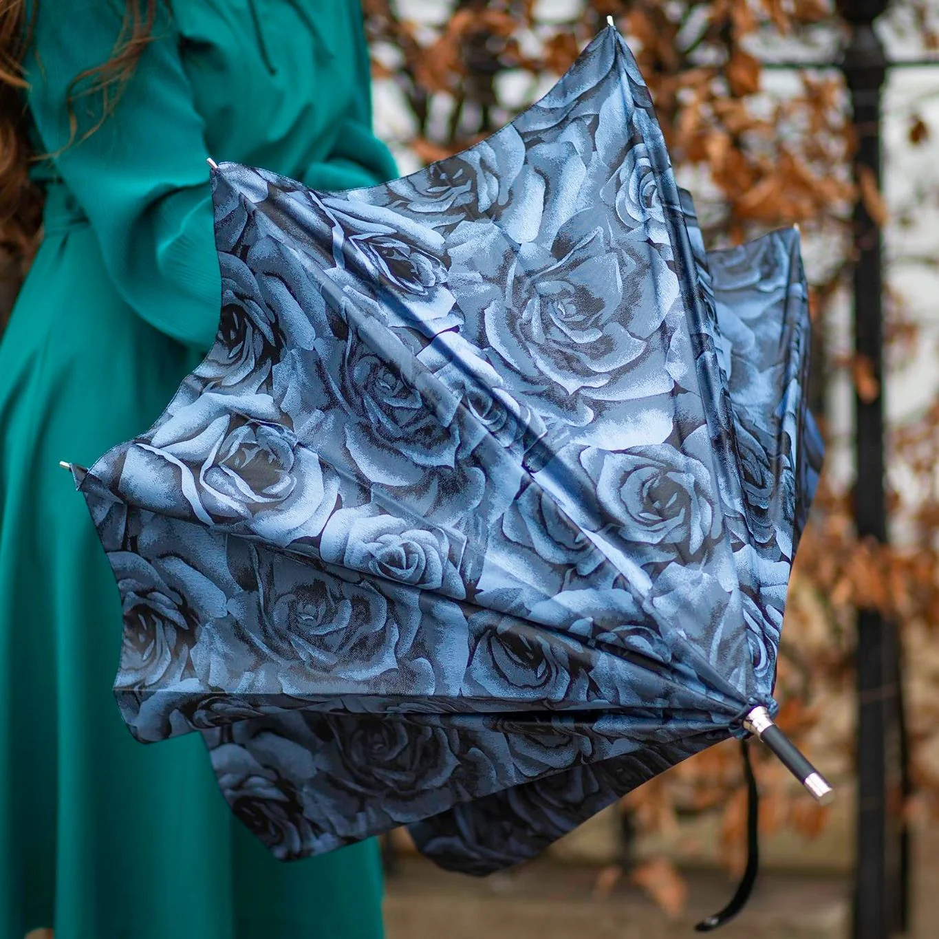 The Princess - Navy Rose - Image 7