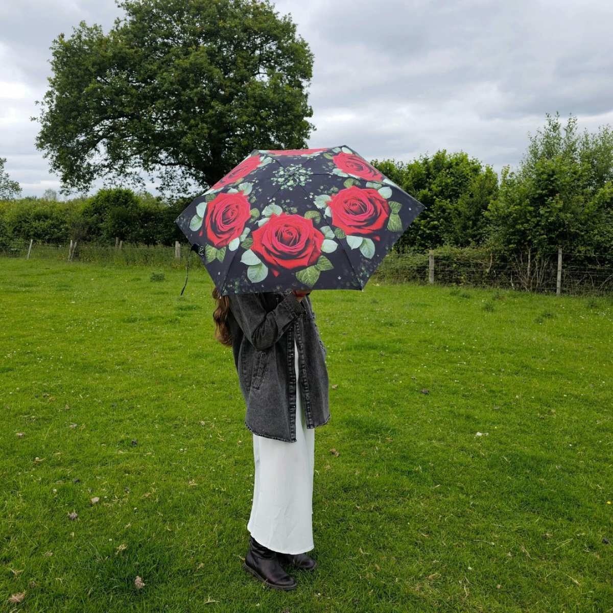 Tiny 2 - Huge Rose - Image 3